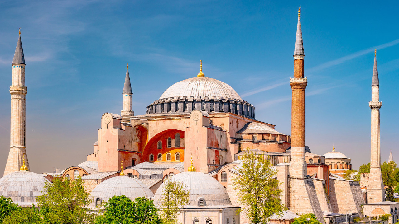 İstanbul'un göbeğinde saklanan Viking gizemi - Zolpix Blog